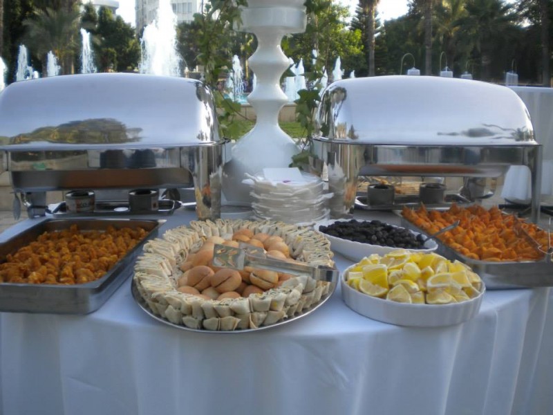 600557_459901410768885_1595220458_n