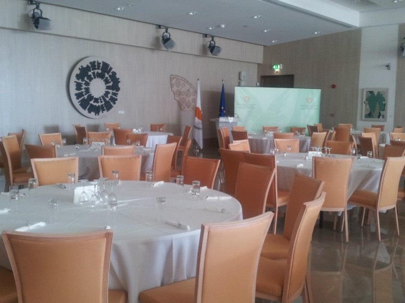 601052_419115611514132_1330607992_n