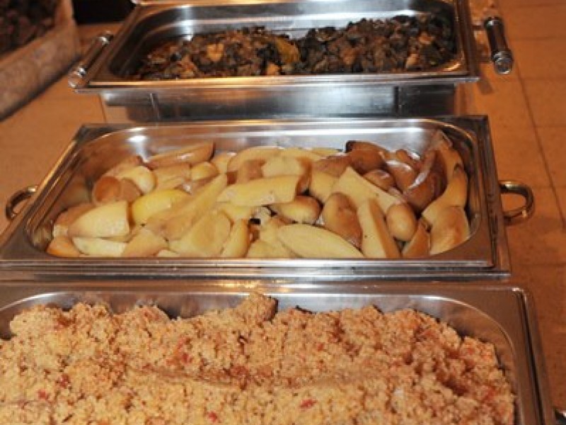 408470_398848930207467_615085372_n